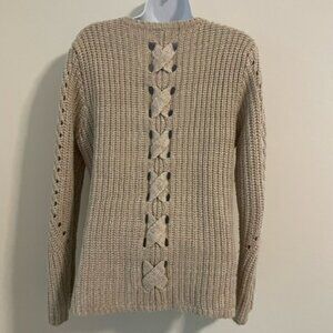 John + Jenn chunky knit sweater beige M with fun back! EUC